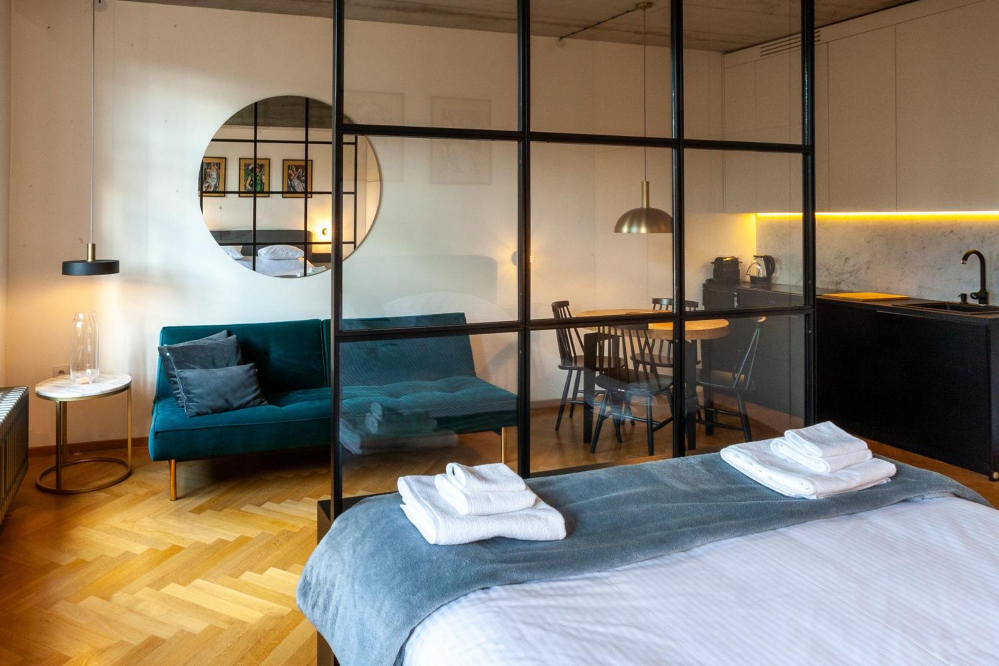 Appartamento Charming Loft In The Old Town Cracovia Esterno foto